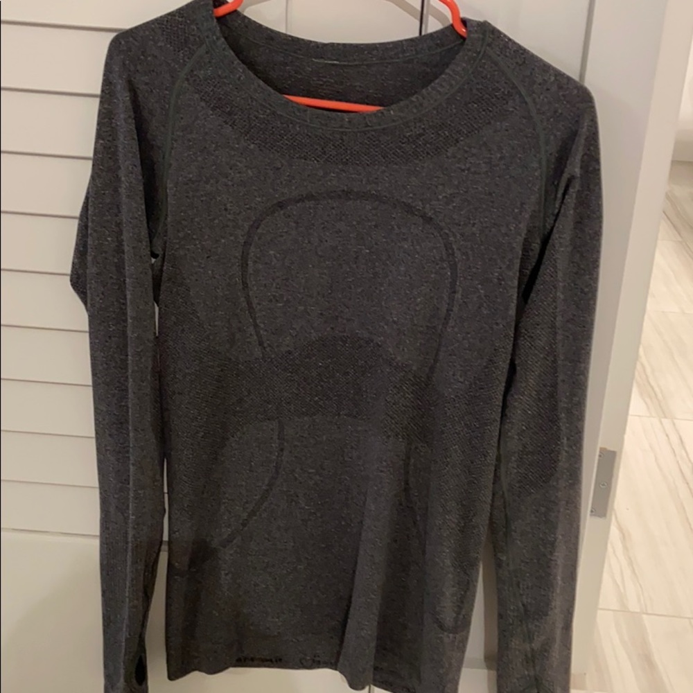 Lululemon gray long sleeve